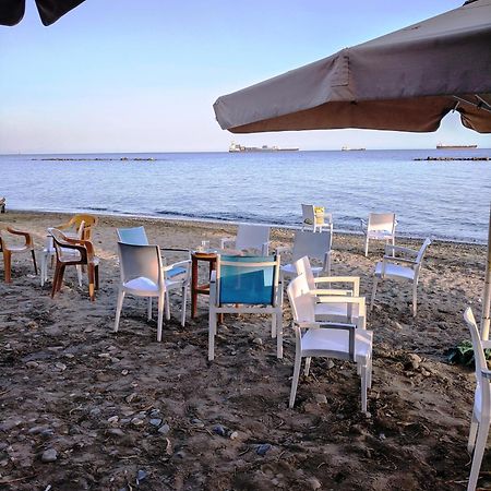 Fantastic 1 Bed Apartment By The Sea Opposite 4 Seasons לימסול מראה חיצוני תמונה