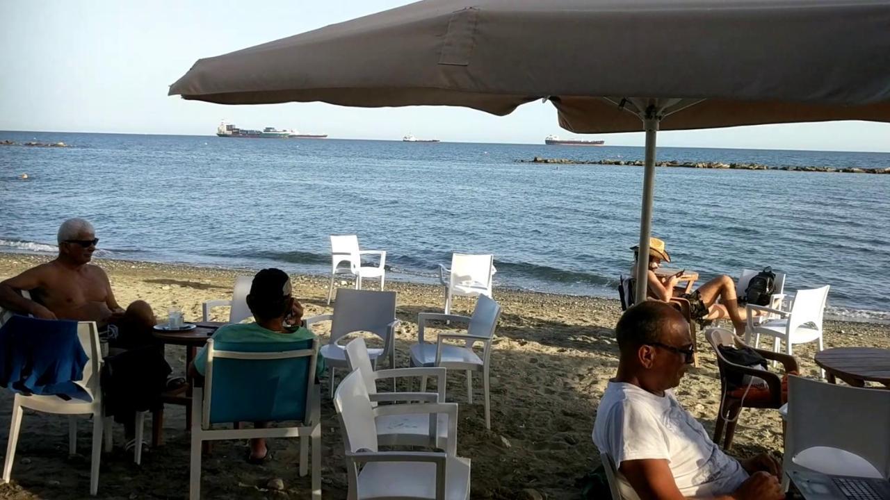 Fantastic 1 Bed Apartment By The Sea Opposite 4 Seasons לימסול מראה חיצוני תמונה