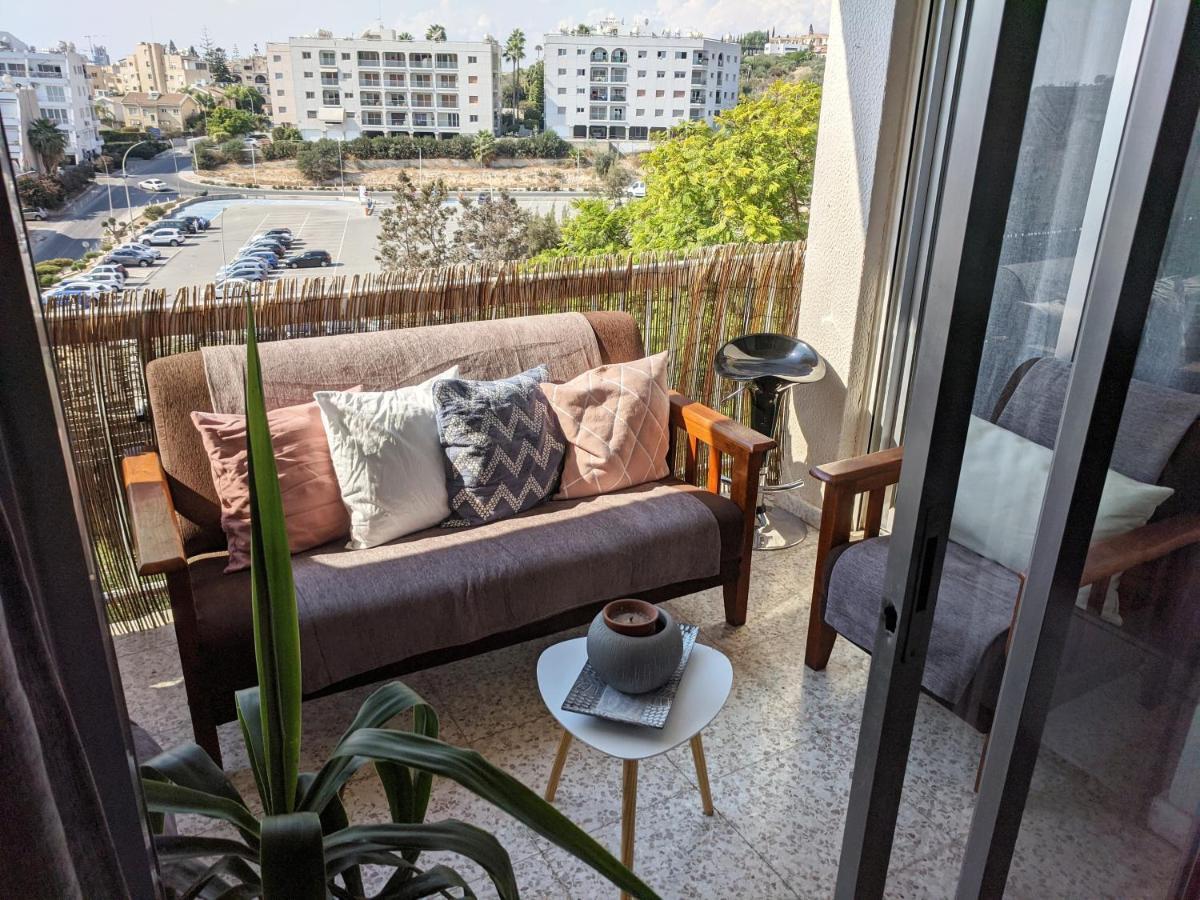 Fantastic 1 Bed Apartment By The Sea Opposite 4 Seasons לימסול מראה חיצוני תמונה